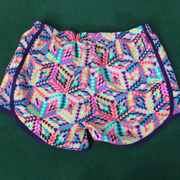 Athletic shorts - Picture 2 of 2